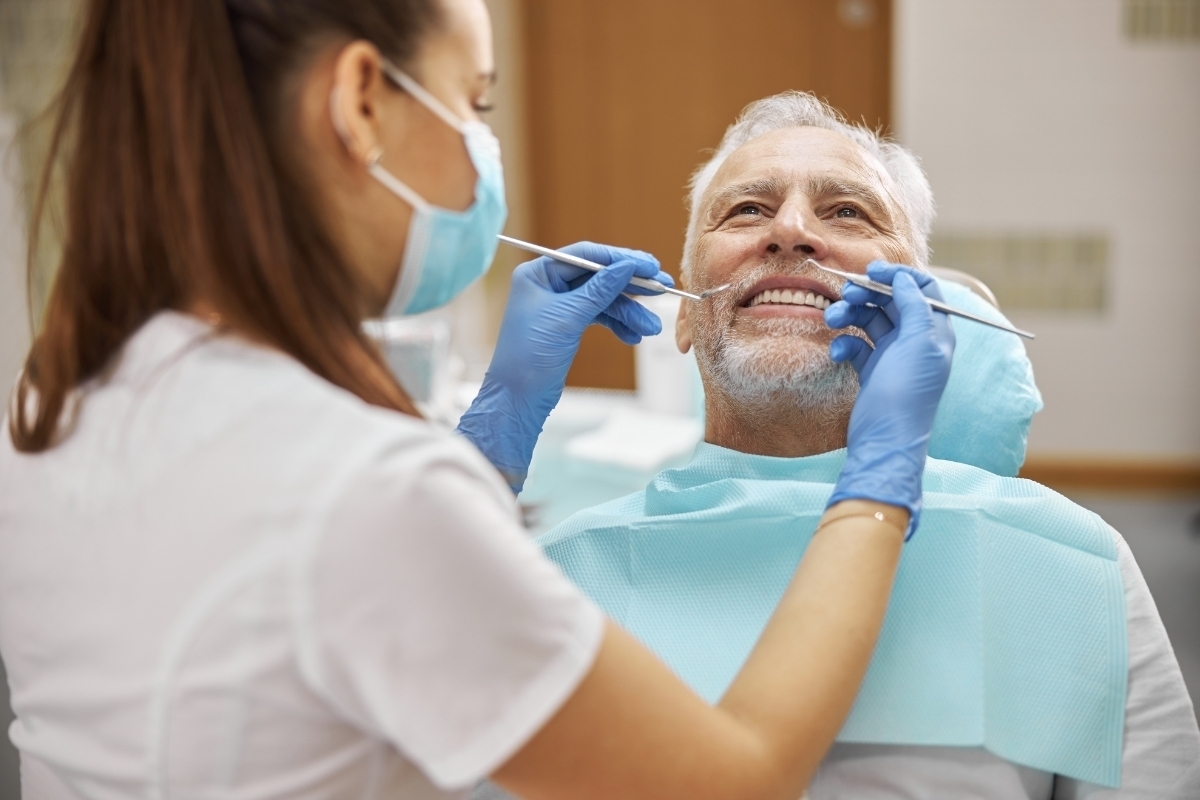 What to Expect at Your First Visit to a Dentist in Scottsdale 